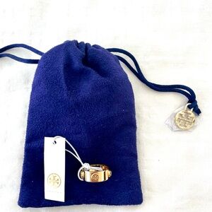 TORY BURCH LOGO STUD RING IN GOLD COLOR Sz 7 New